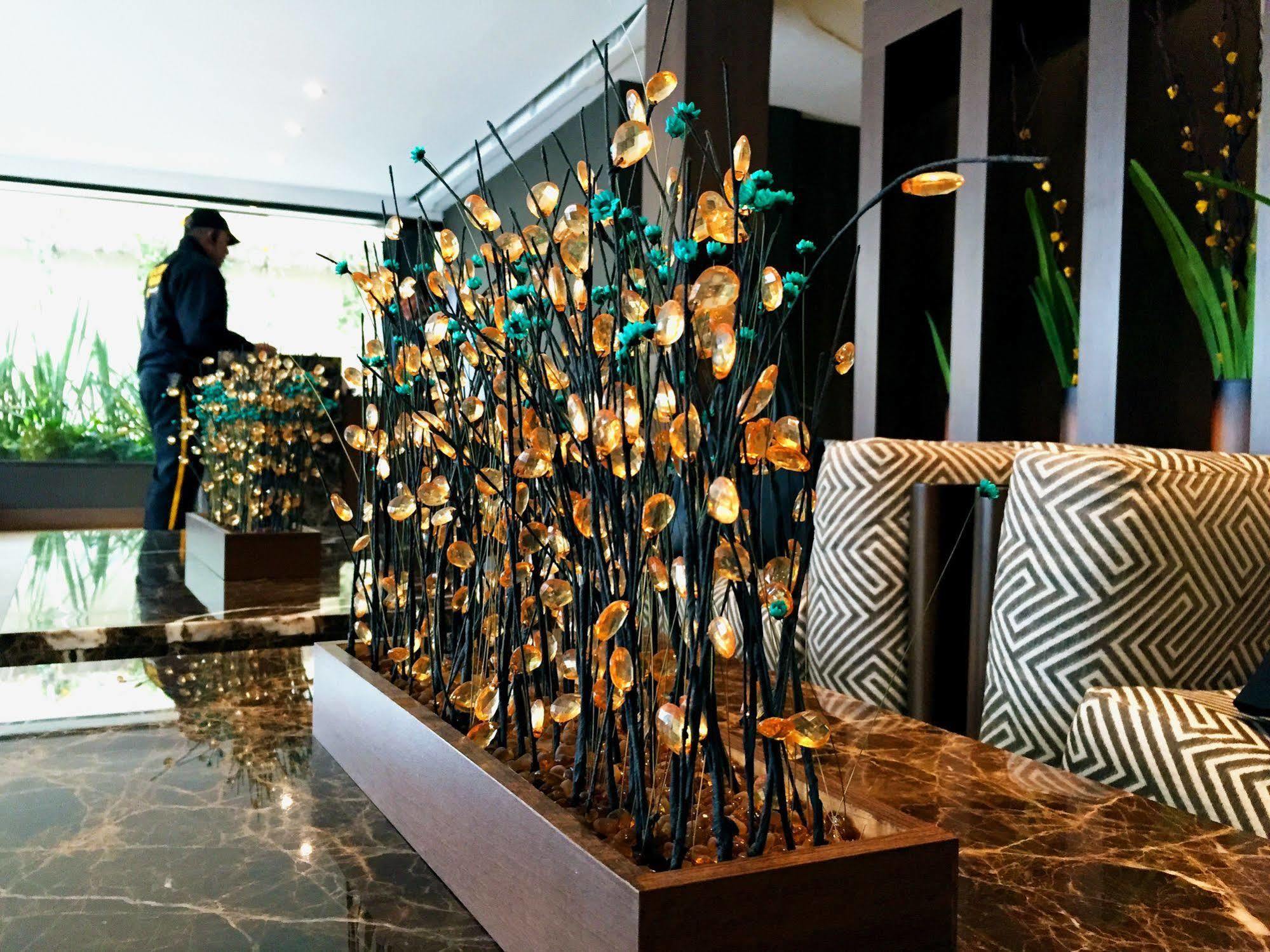 Hotel Lugano Suites Bogotá Exteriör bild