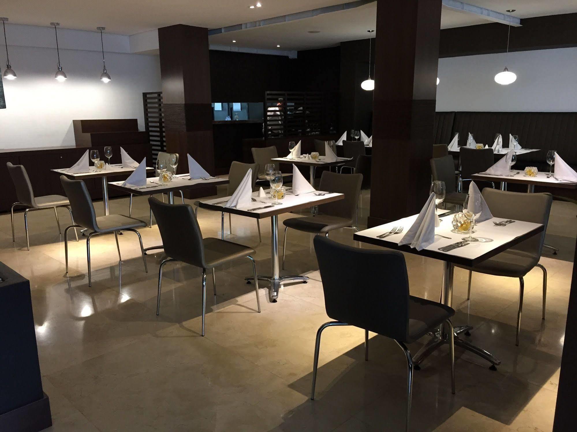 Hotel Lugano Suites Bogotá Exteriör bild